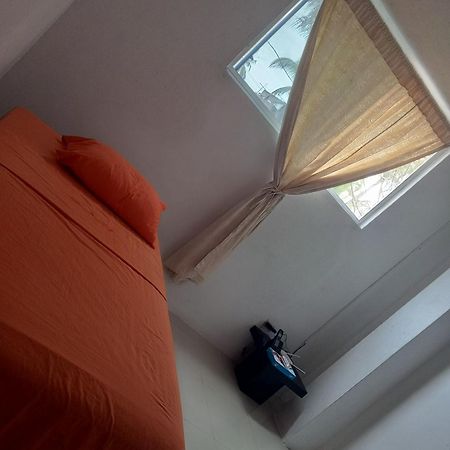 Apartamento Pelican Tours Puerto Baquerizo Moreno Exterior foto
